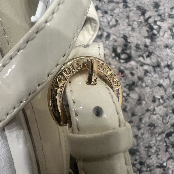 LOUIS VUITTON Wedge Sole Patent Leather Sandals Big Icon Thick - Picture 11 of 12